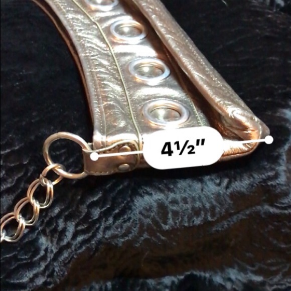 Purse - Picture 4 of 8